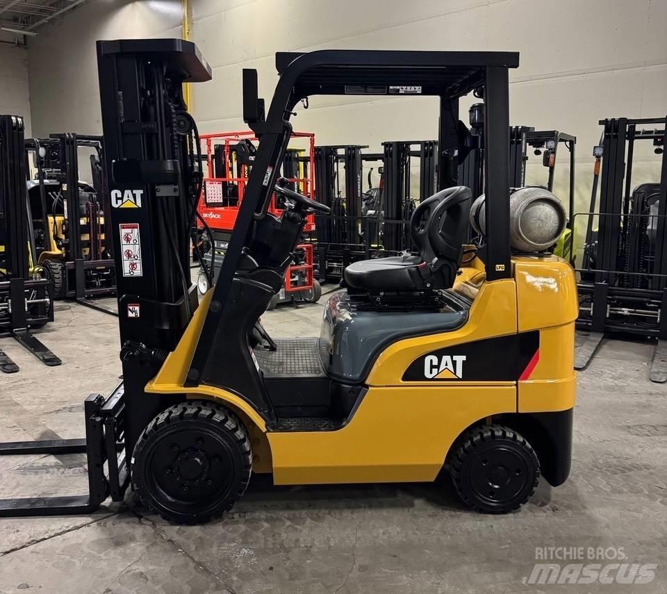 CAT 2C 5000 Вилични кари-повдигачи - други