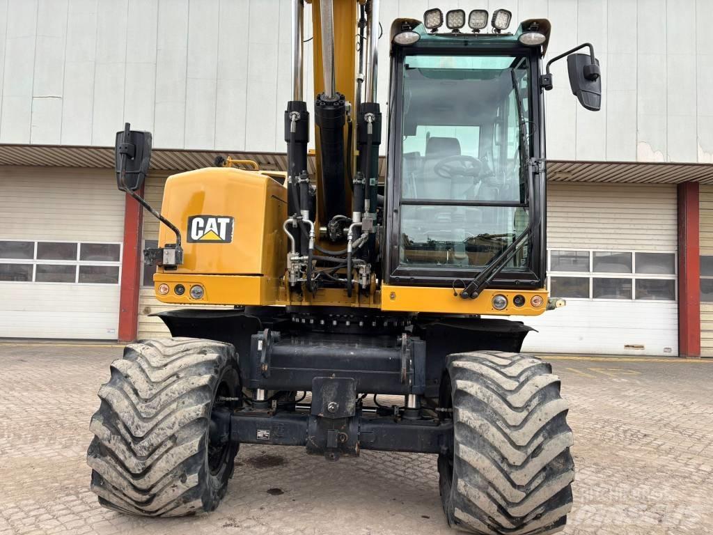 CAT M 318 F Колесни екскаватори