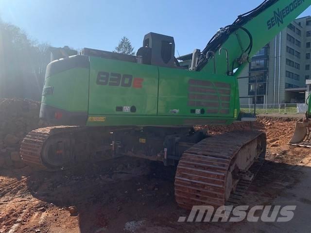 Sennebogen 830R HDD Багери за разрушаване
