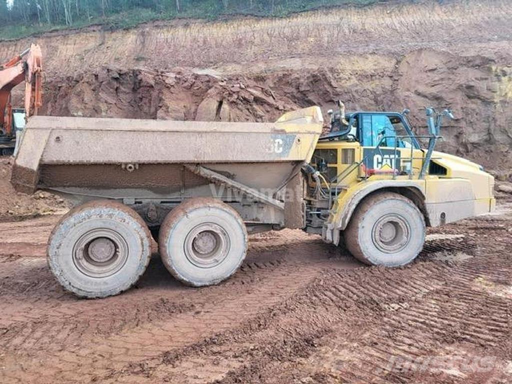 CAT 745C Комунални съоражения