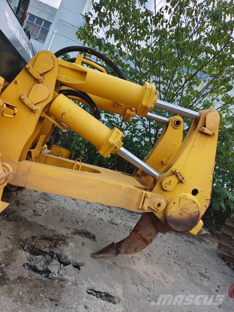 Shantui SD 32 Верижни булдозери
