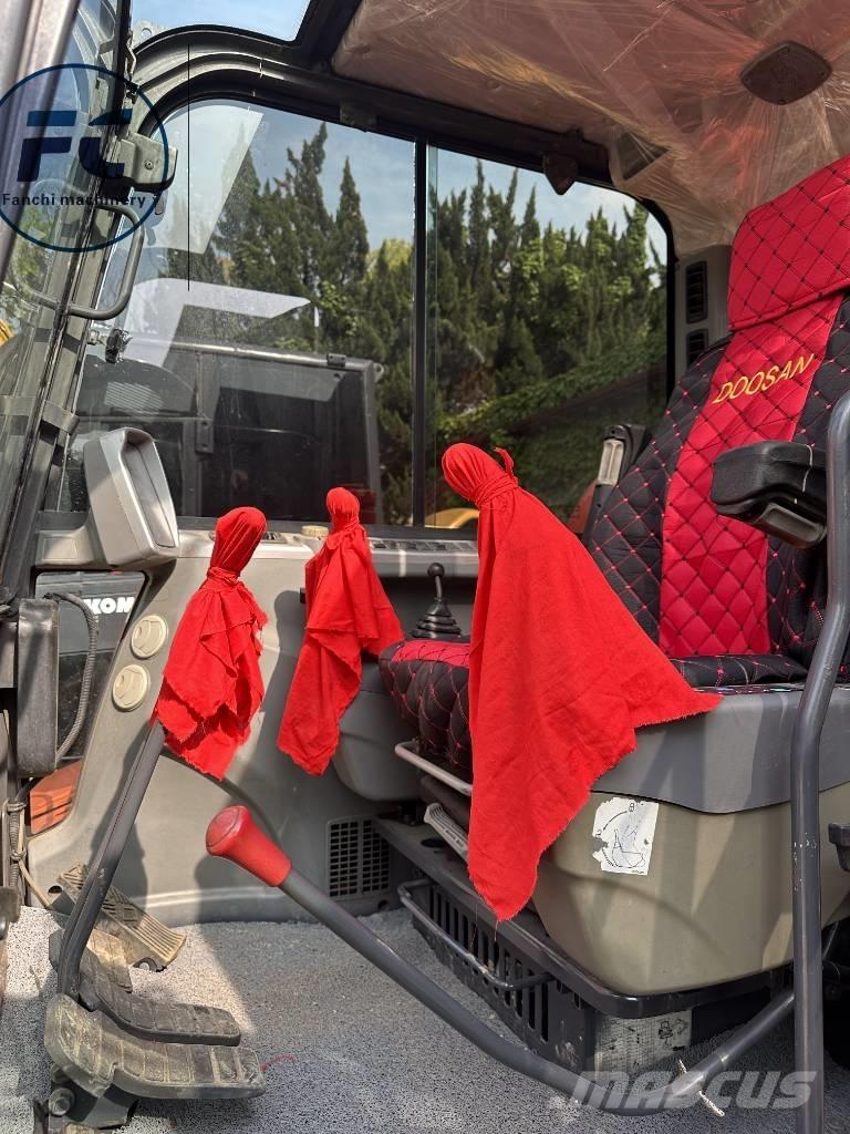 Doosan DX 60-9 C Верижен екскаватор