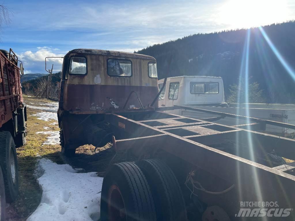 Scania LBS 76 Самосвал