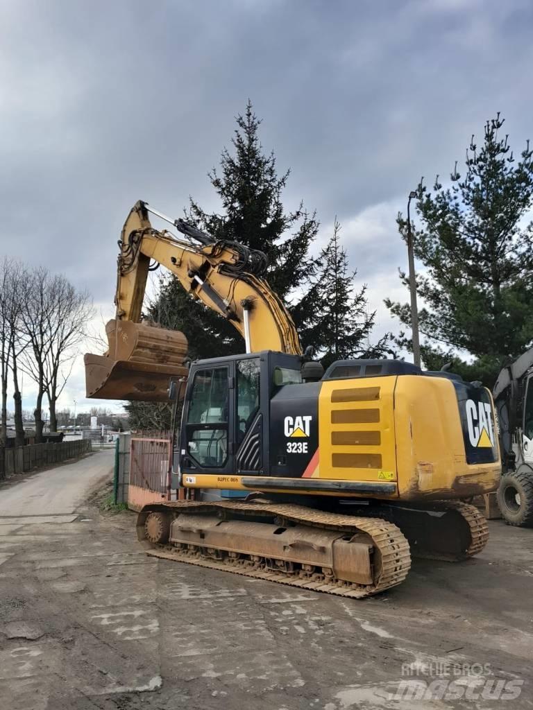 CAT 323 E Верижен екскаватор