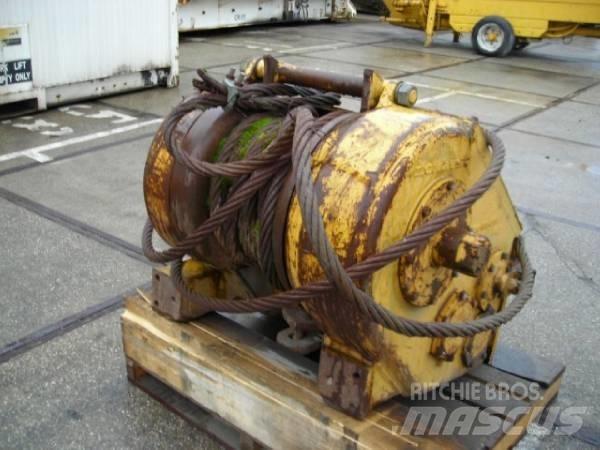 Komatsu D65E WINCH Други компоненти