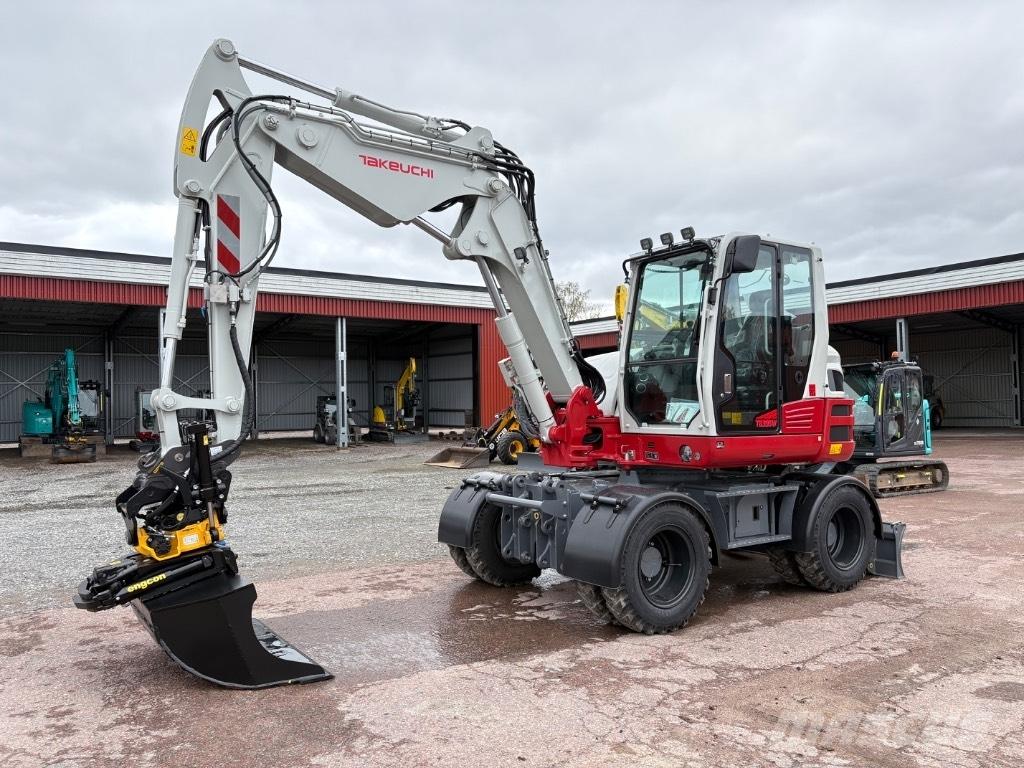 Takeuchi TB395W Колесни екскаватори