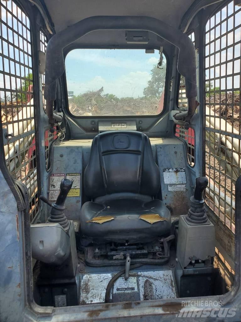 Takeuchi TL150 Мини товарачи
