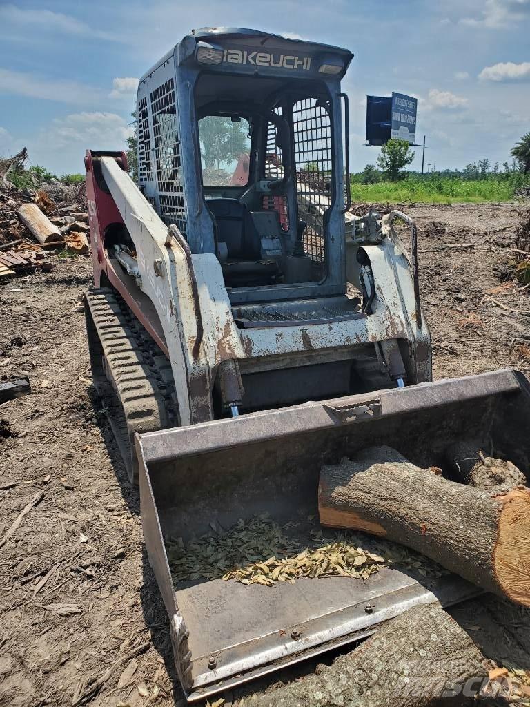 Takeuchi TL150 Мини товарачи
