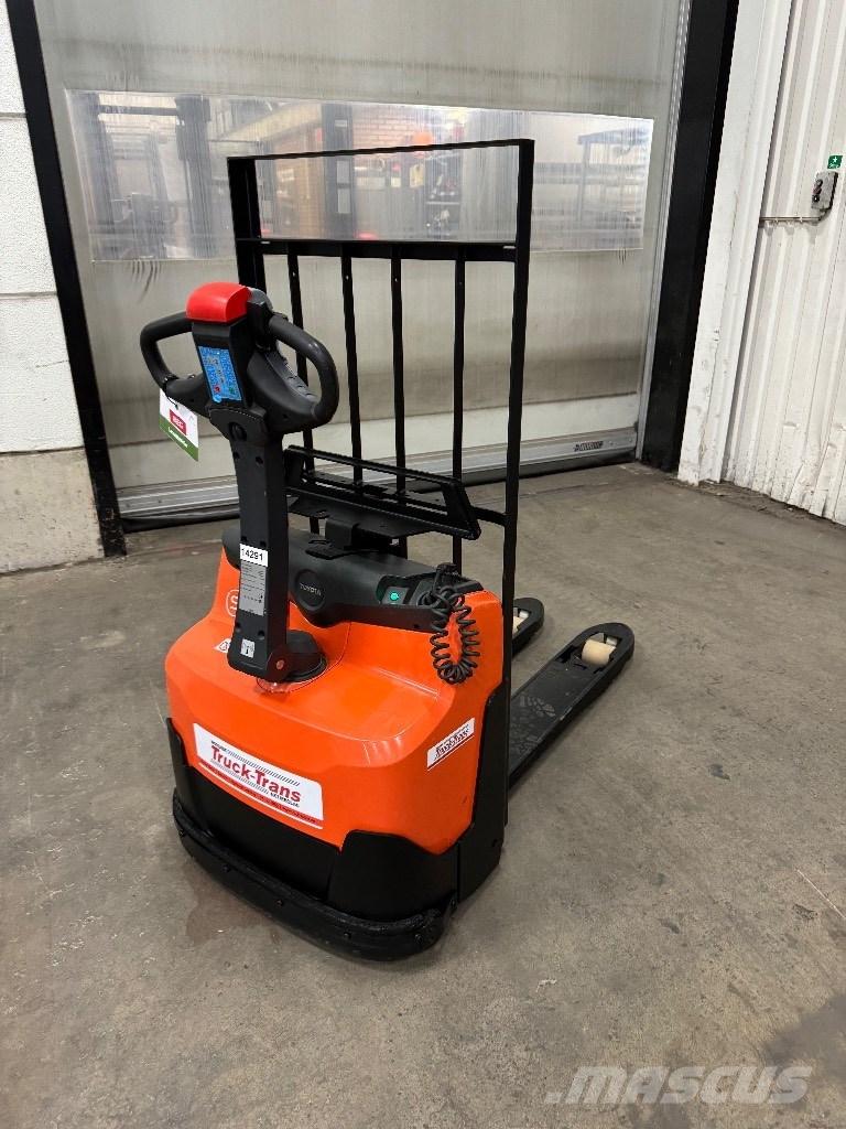 Toyota LWI160 Нископовдигач