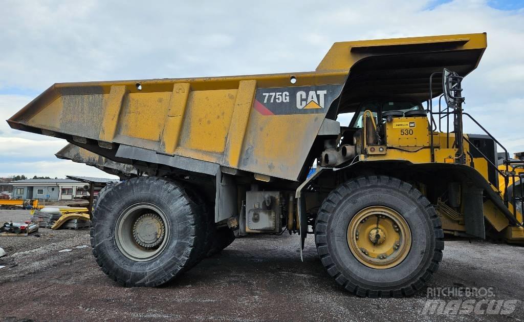 CAT 775 G Дъмпери/моторни превозни средства