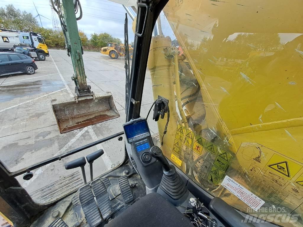 Komatsu PC228USLC-8 Верижен екскаватор