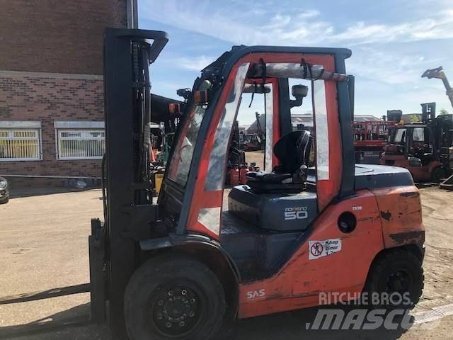 Toyota 40-8FD45N Дизелови камиони