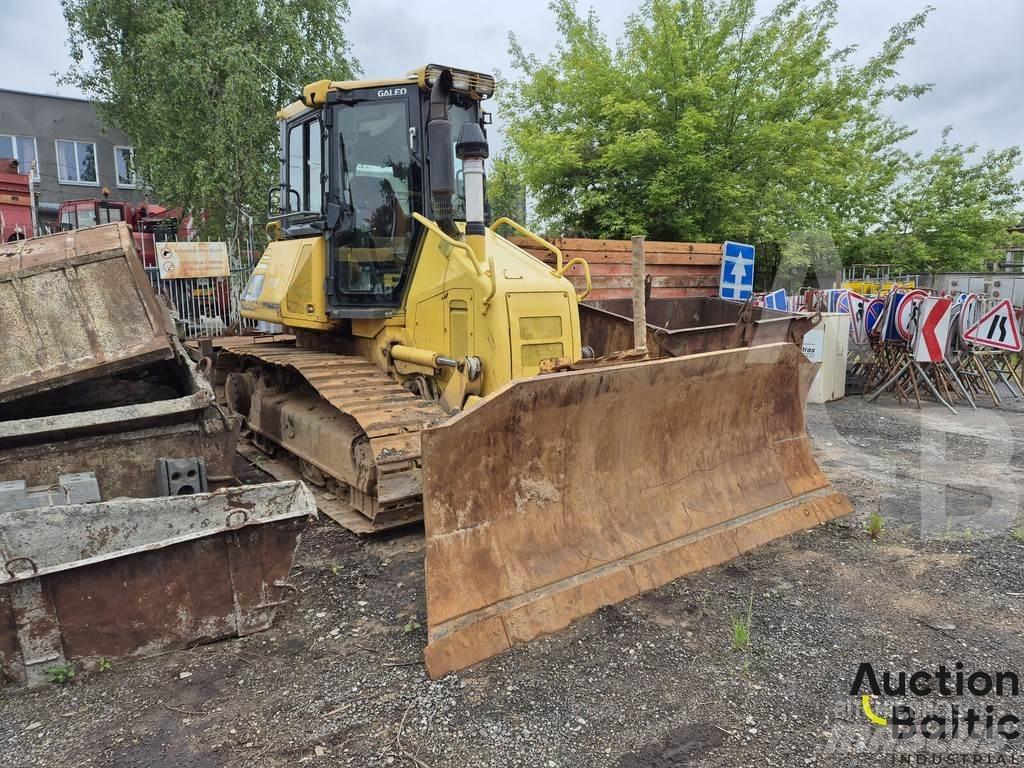 Komatsu D51EX-22 Верижни булдозери
