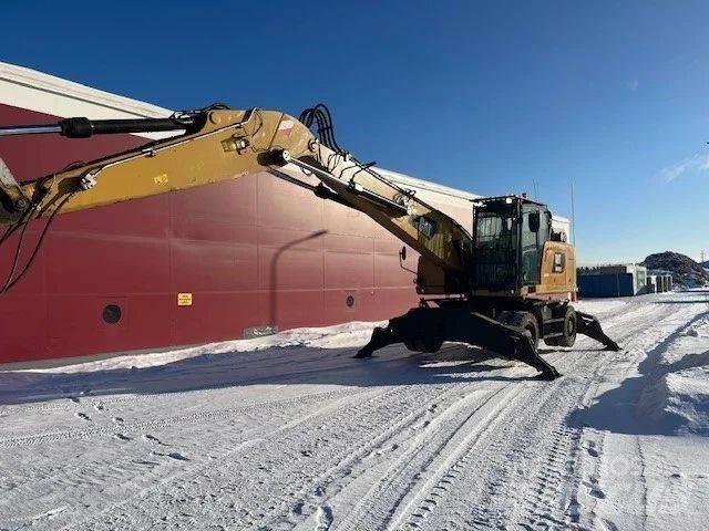CAT MH 3022 Оператори на отпадъци/индустрия
