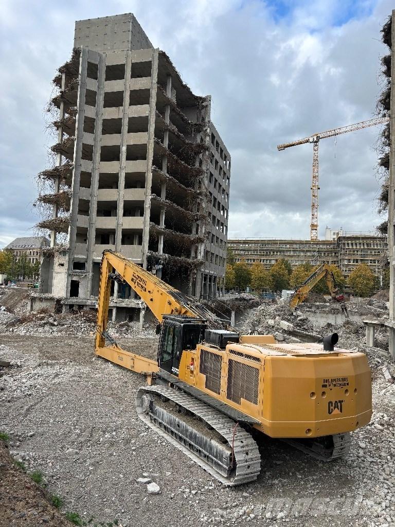 CAT 385 B UHD Багери за разрушаване
