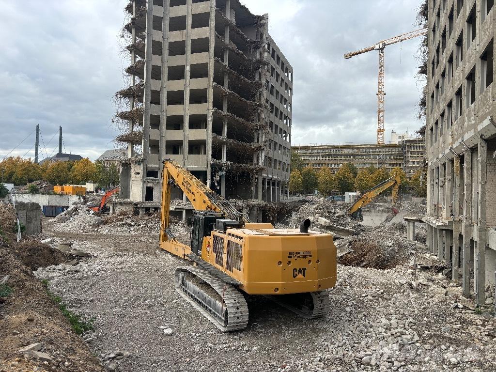 CAT 385 B UHD Багери за разрушаване
