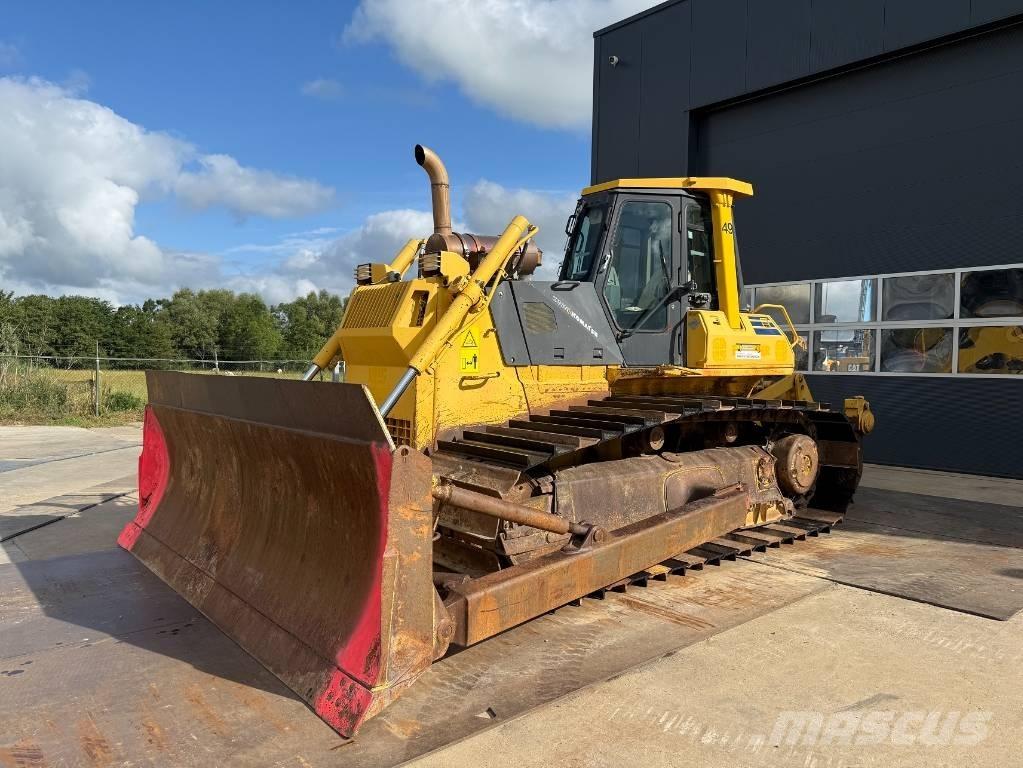 Komatsu D 65 PX-12 Верижни булдозери
