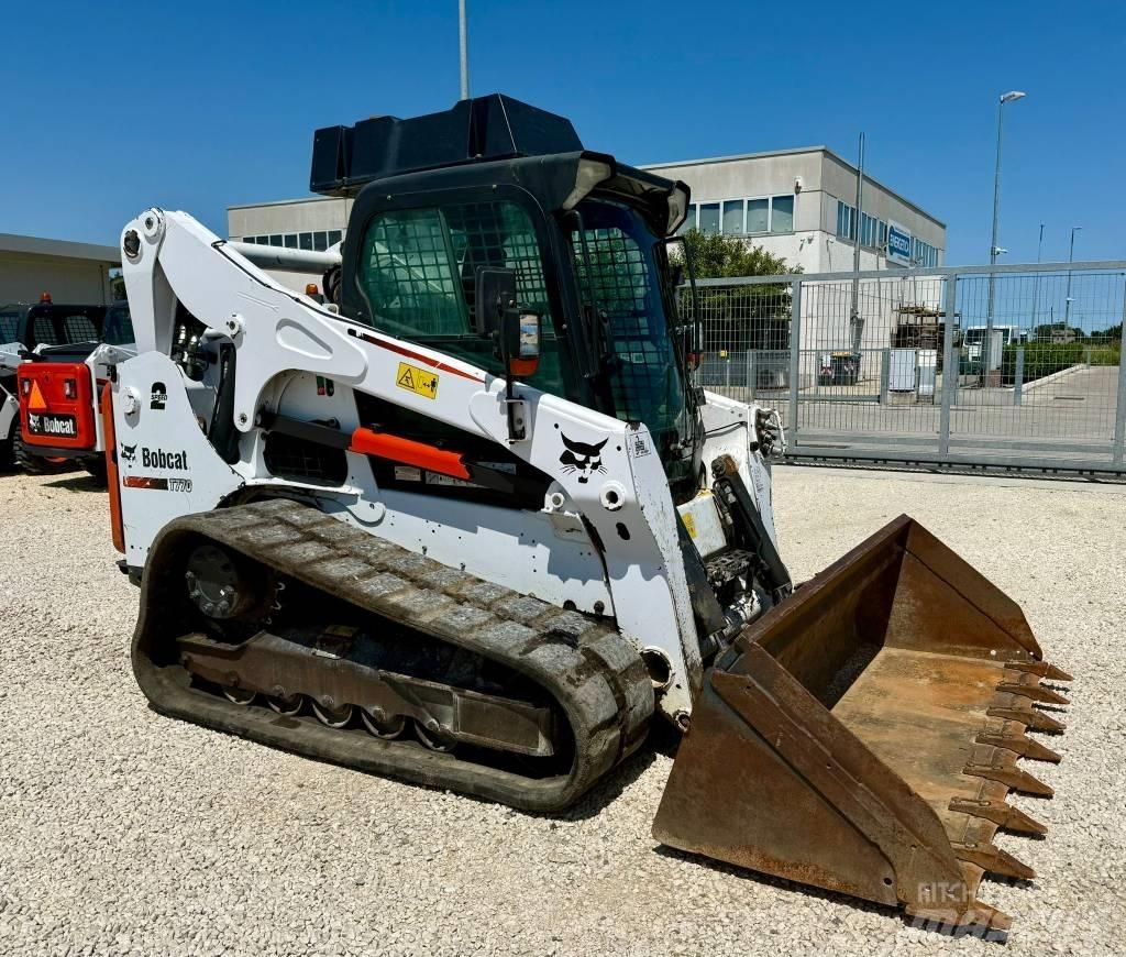 Bobcat T 770 Верижен товарач
