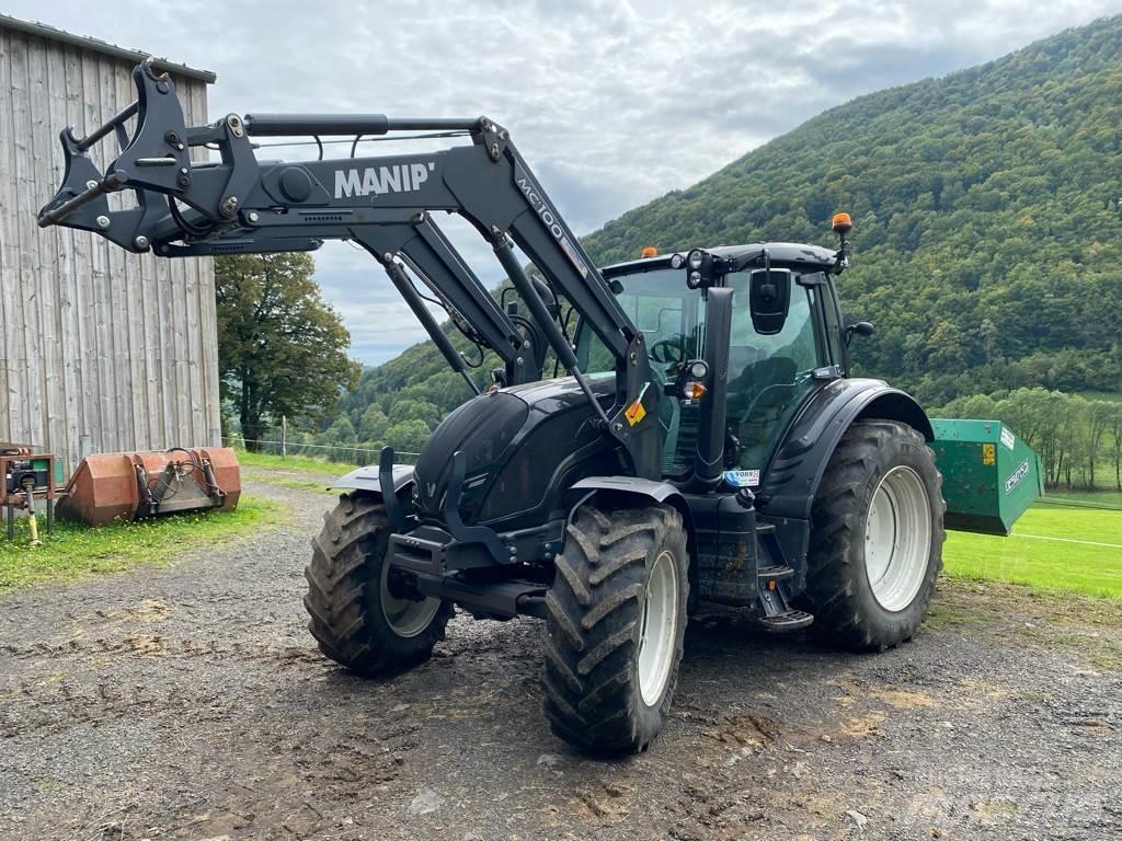 Valtra N134  HiTECH Трактори