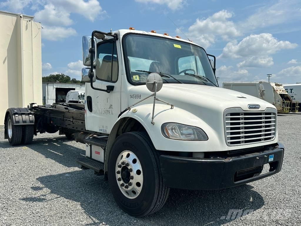 Freightliner M2 Камиони за отпадъци