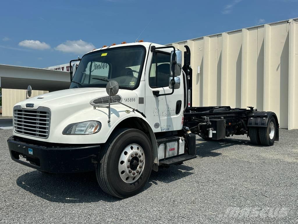 Freightliner M2 Камиони за отпадъци