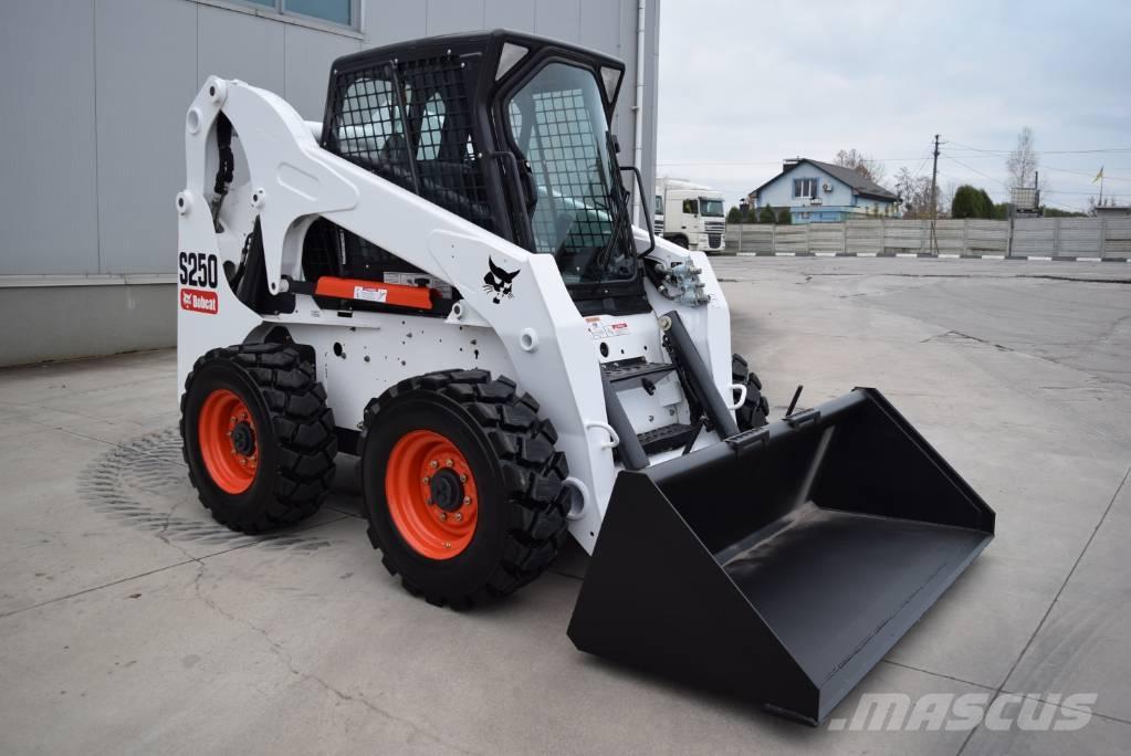 Bobcat S 250 Мини товарачи
