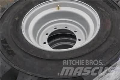 JLG Tyres Гуми и колела