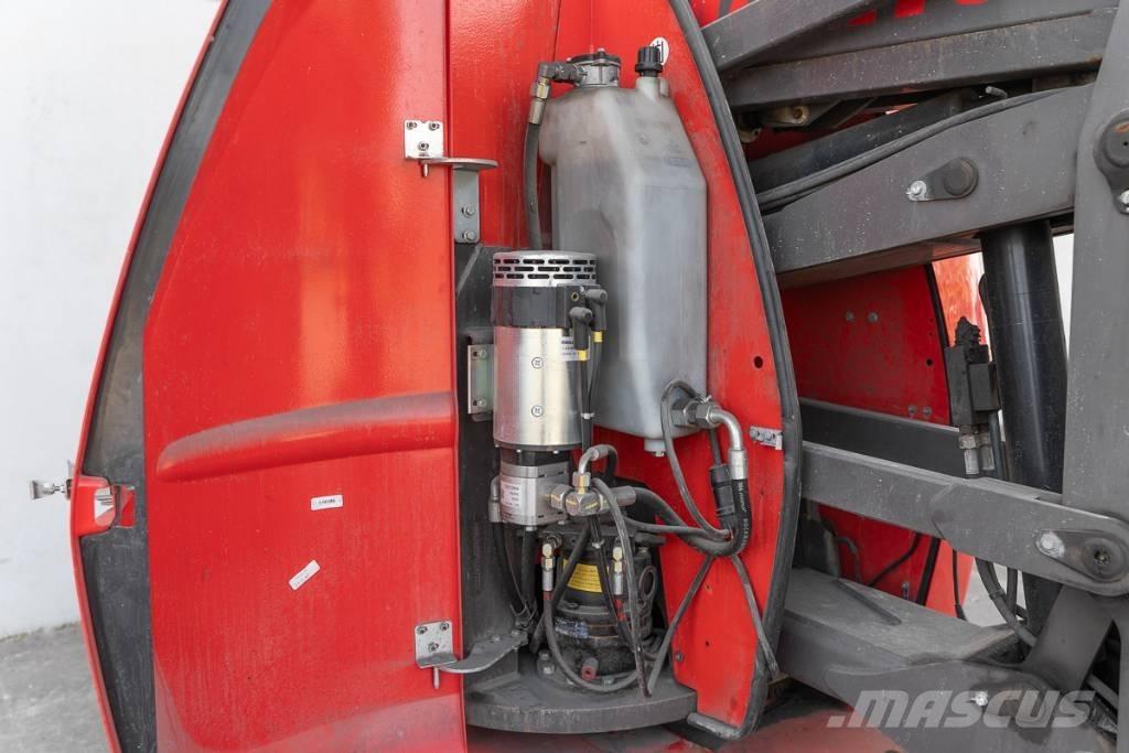 Manitou 120 AET JC Съчленени стрелови подемници