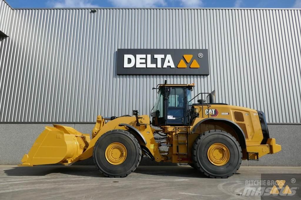 CAT 980M Колесни товарачи