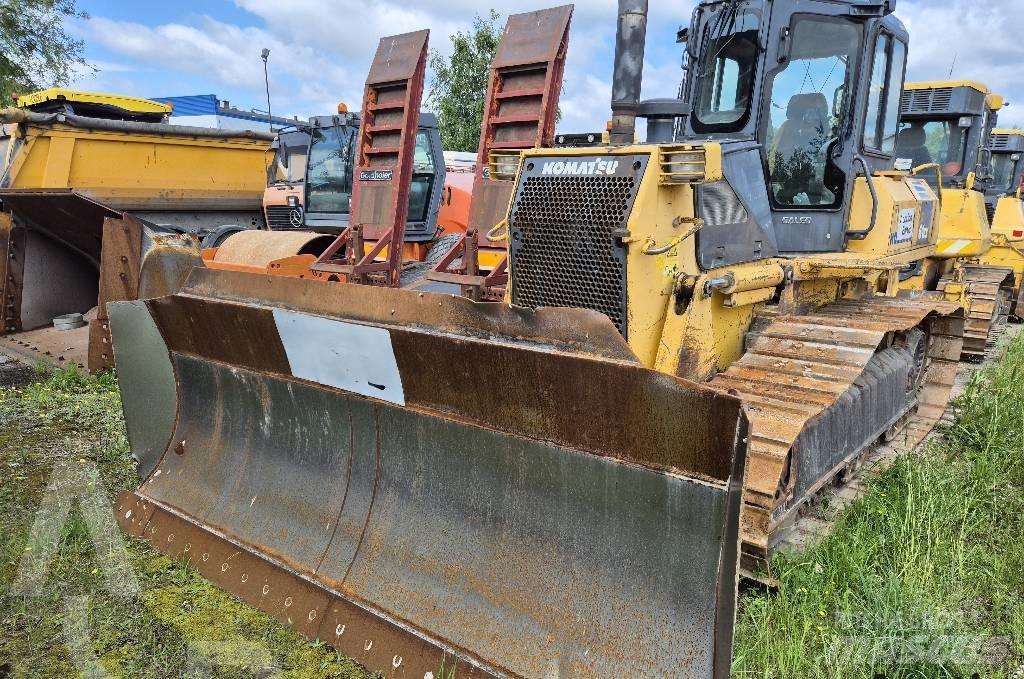 Komatsu D 61 EX-15 Верижни булдозери
