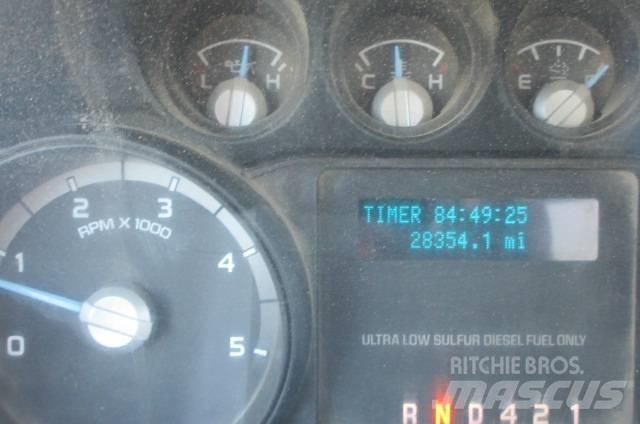 Ford F750 Цистерни за вода
