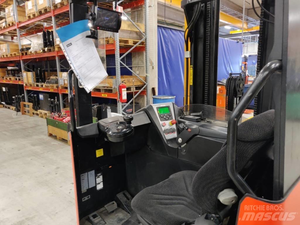 Rocla HS 16 F 5900 Ретрак/ Високоповдигач с изместване на вилката напред