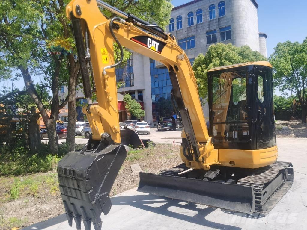 CAT 304 CR Мини екскаватори < 7 т
