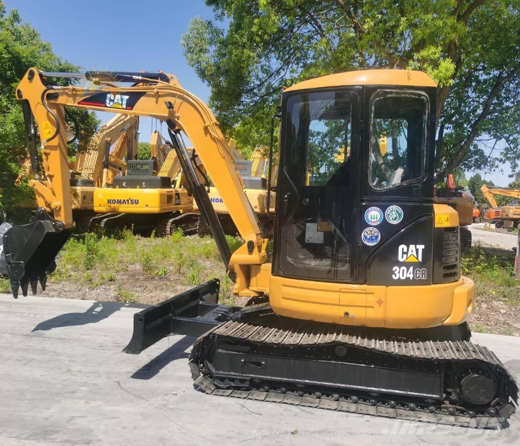 CAT 304 CR Мини екскаватори < 7 т