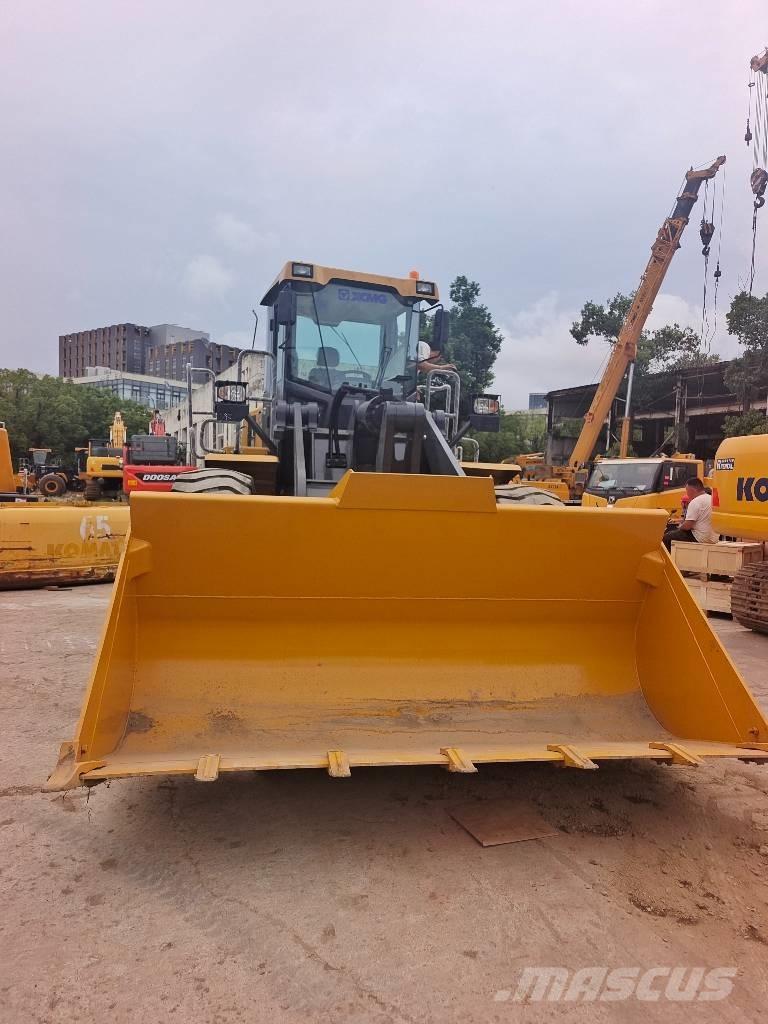 XCMG ZL50GN Колесни товарачи