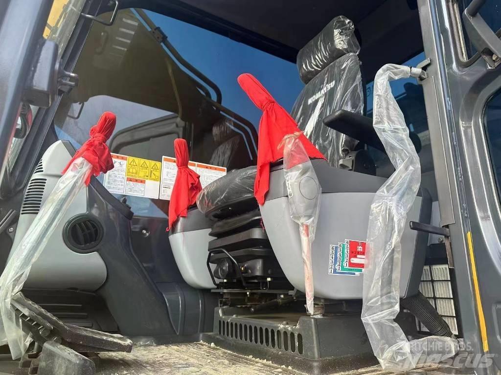 Komatsu PC450-8 Верижен екскаватор