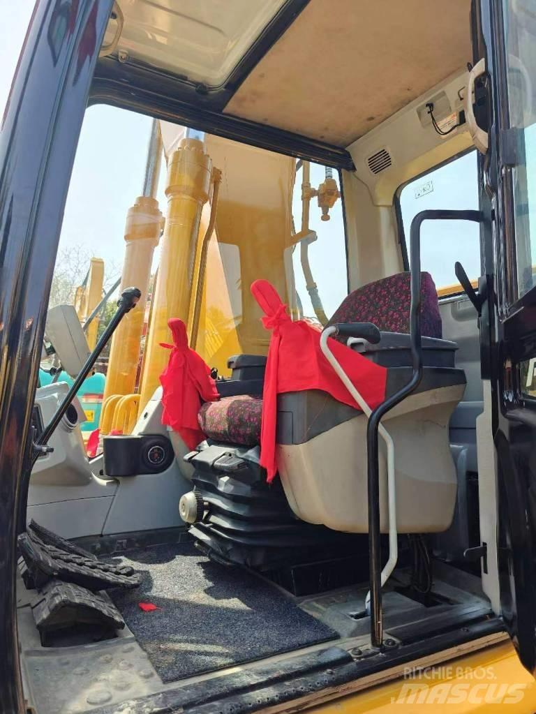 CAT CAT320C Средни екскаватори 7т - 12т