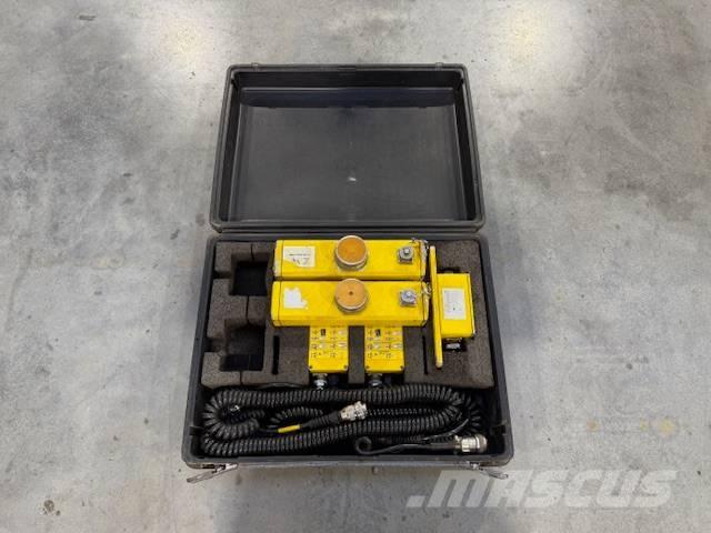 Dynapac DEMAG / VOLVO Машини за асфалт