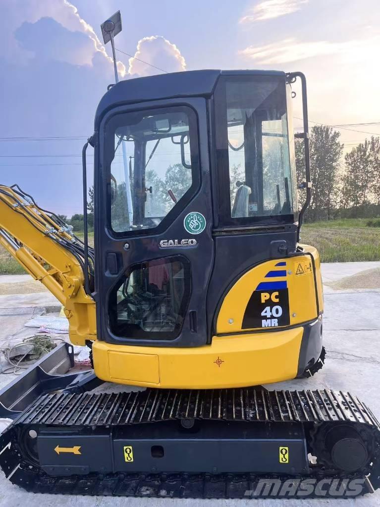 Komatsu PC 40 MR Мини екскаватори < 7 т