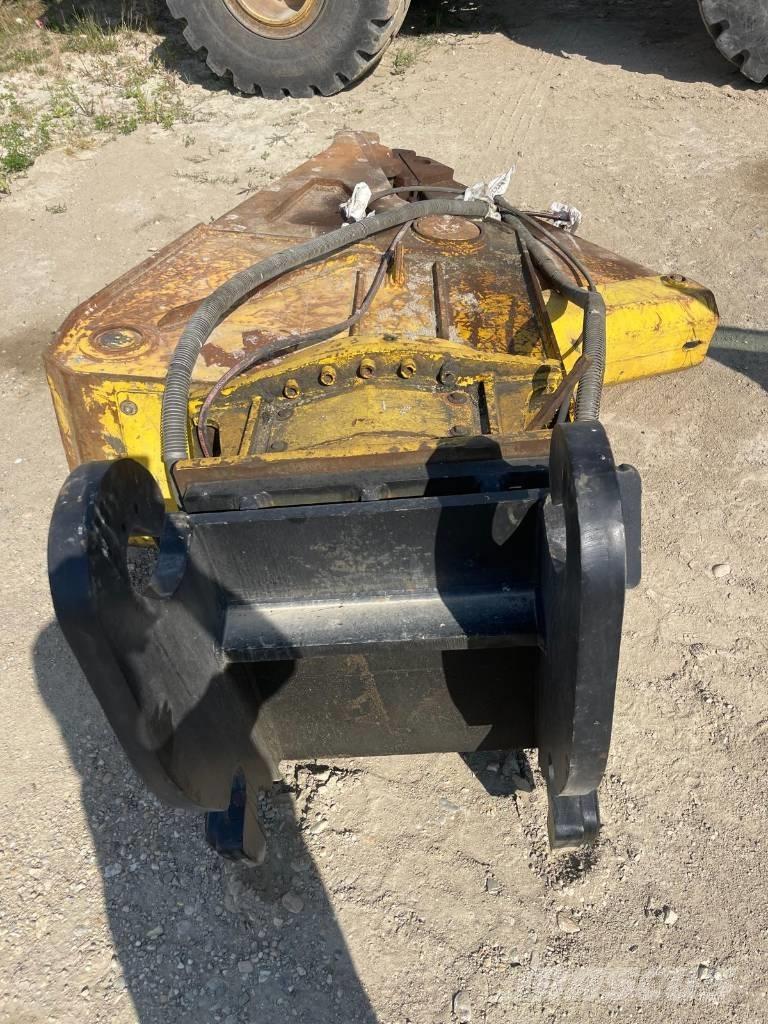Epiroc DP2800 строителни трошачки
