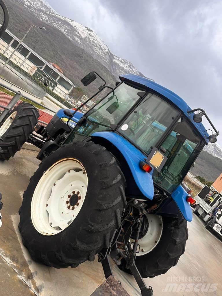 New Holland TD 5040 Трактори