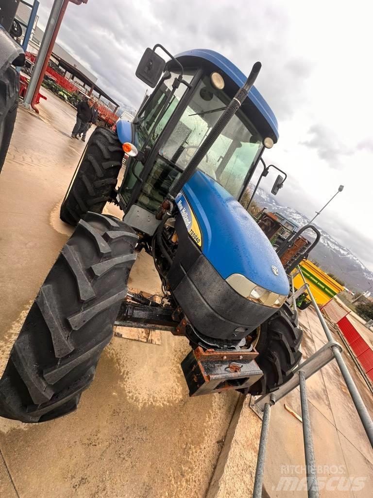 New Holland TD 5040 Трактори