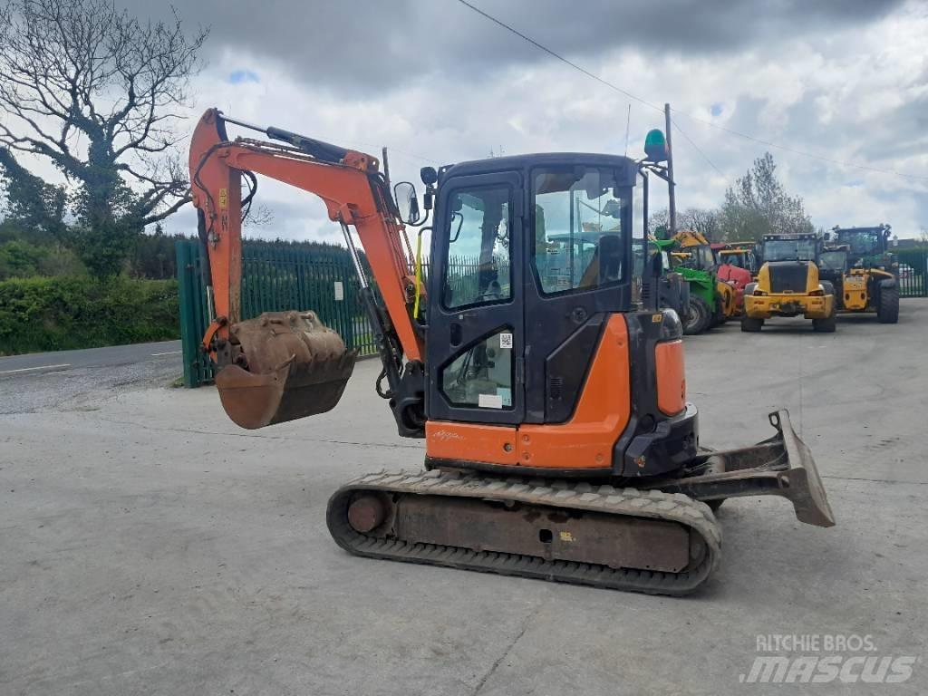Hitachi ZX 40 Мини екскаватори < 7 т