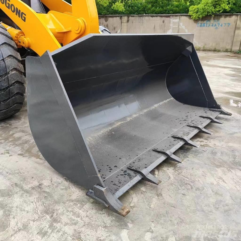 LiuGong CLG856H Колесни товарачи