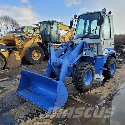 Hitachi LX 20-7 Колесни товарачи