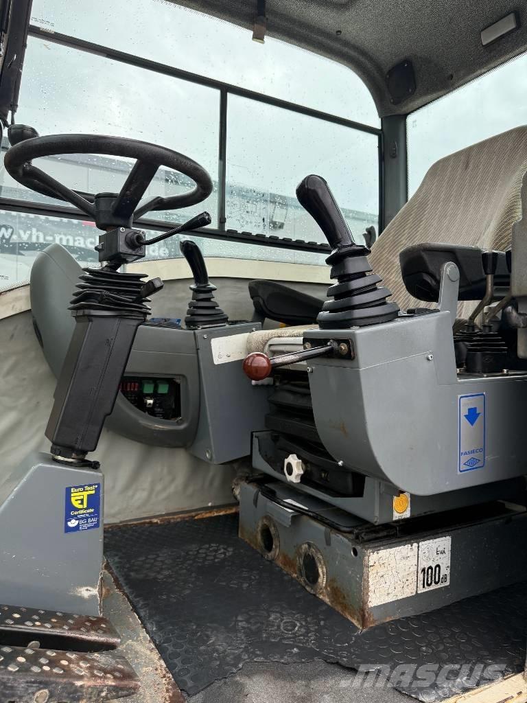 Terex TW 110 Колесни екскаватори