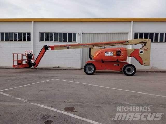 JLG 800 AJ Съчленени стрелови подемници