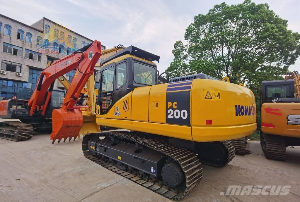 Komatsu PC 200-8 Верижен екскаватор