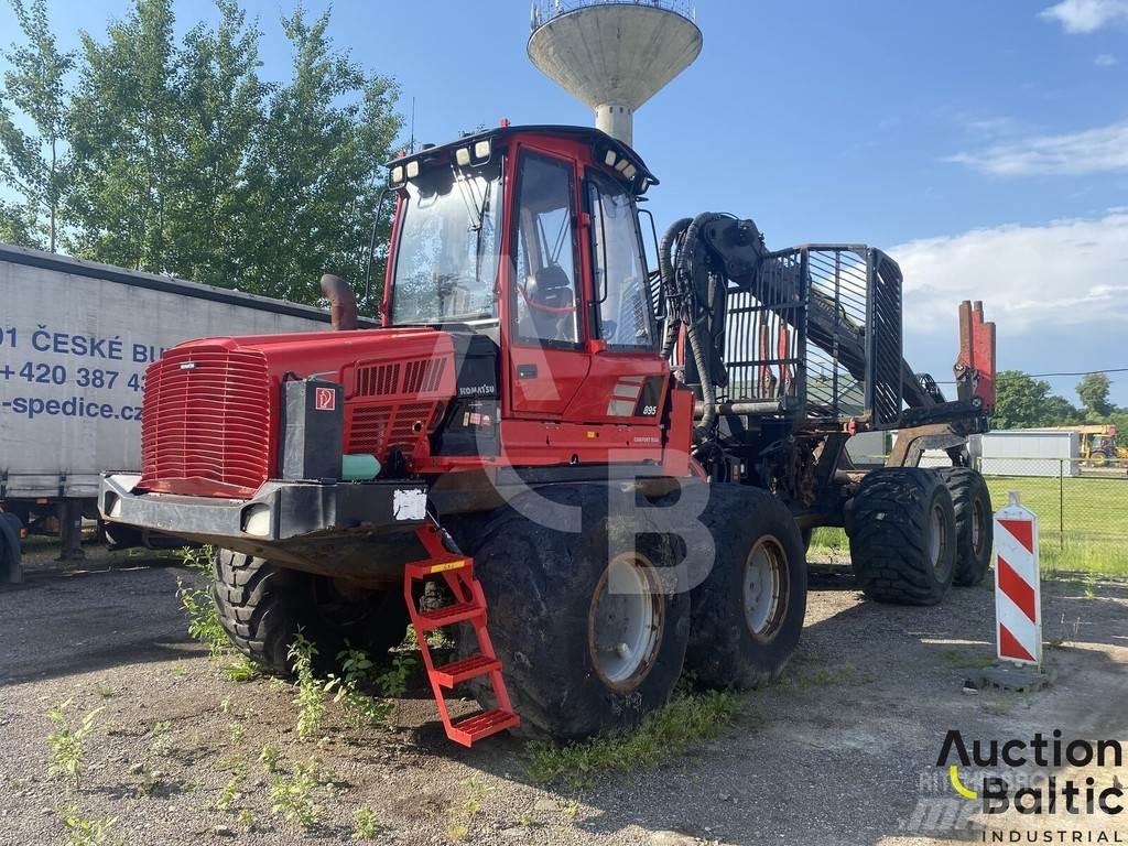 Komatsu 895 Форуардери
