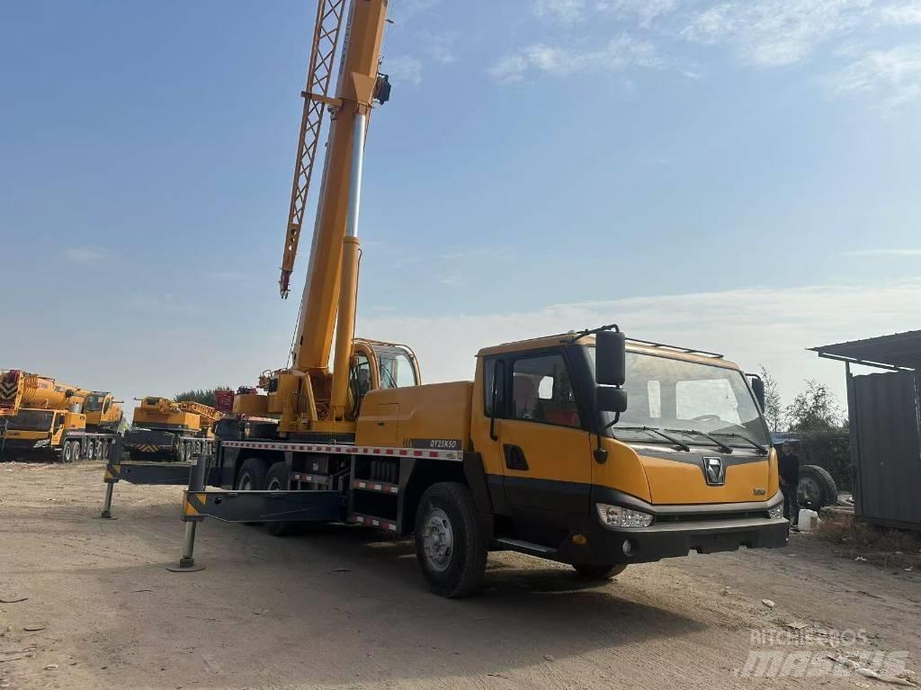 XCMG QY 25 K5D Всъдеходни кранове